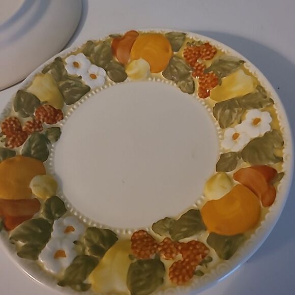 Metlox Vernon Ware Plates - Picture 8 of 10